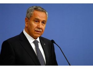 Akıllı olan siyaset ondan istifade eder