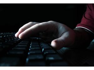 Meclis'in internet sitesini çökertemediler