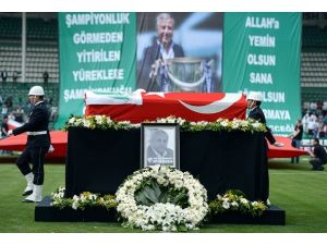 Yazıcı son yolculuğuna uğurlanıyor