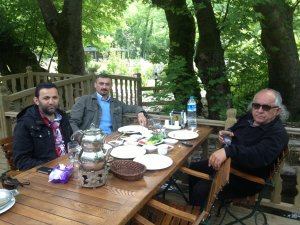 Havuzlubahçe’de üç gazeteci