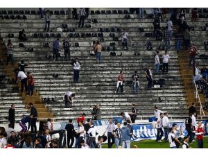 Ne koltuk kaldı ne çim