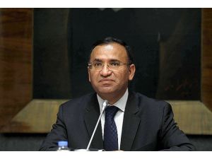 Muhalefete eleştiri