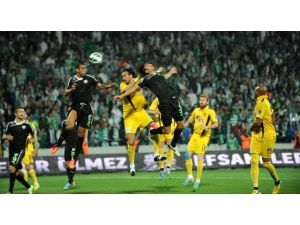 Bursaspor Eskişehirspor ile berabere kaldı