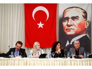 Barış sırat köprüsü gibidir