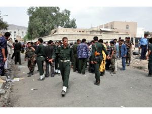 Yemen'de şiddetli patlamalar