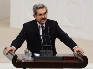 Ünüvar trafik kazası geçirdi