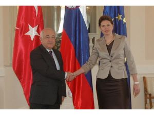 Suriye'yi maç seyreder gibi seyrediyorlar