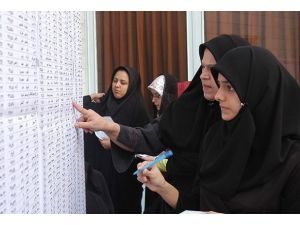 "İran'da kadınlar cumhurbaşkanı olamaz"