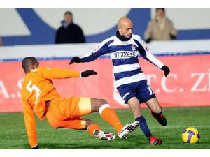 Kasımpaşa sezonu galibiyetle bitirmek istiyor