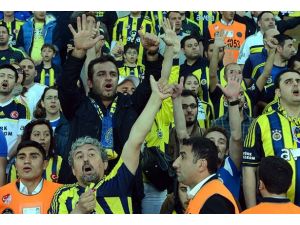 Taraftarlık duygusu aşılarken dikkat edin