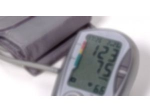 Üç kişiden biri yüksek tansiyonlu