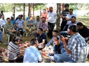 AA çalışanları piknikte buluştu