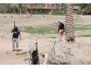 Emniyet müdürlüğüne saldırı: 3 ölü, 18 yaralı