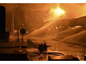 Başakşehir'de fabrika yangını