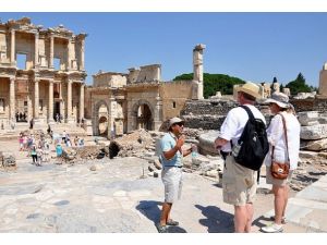Turist artışı rehberlere yaradı