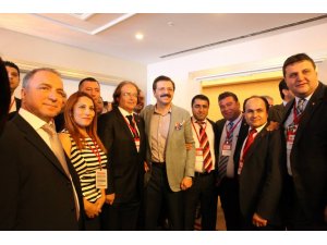 “ TUGİK ZİRVESİ 2013 ” toplantısına katıldı..