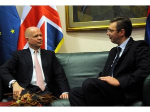 İngiltere Dışişleri Bakanı Hague, Sırbistan'da