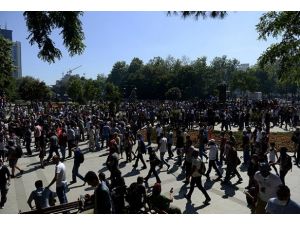 Eylemciler Taksim'de toplandı