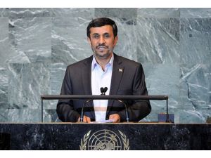 Ahmedinejad helikopter kazası geçirdi