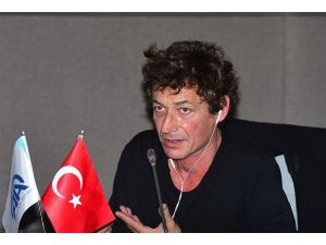 Ünlü savaş muhabiri Stockt deneyimlerini paylaştı