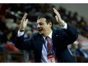 "Ergin Ataman kimsenin yedeği olmaz"