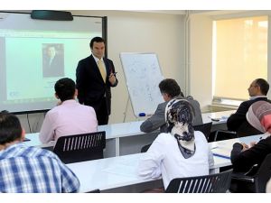 Kürtçe Servisi çok kritik bir görev üstlenecek