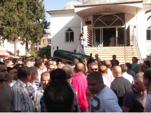 Yalçın toprağa verildi