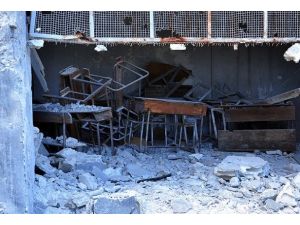 Suriye'de okullar da saldırı altında