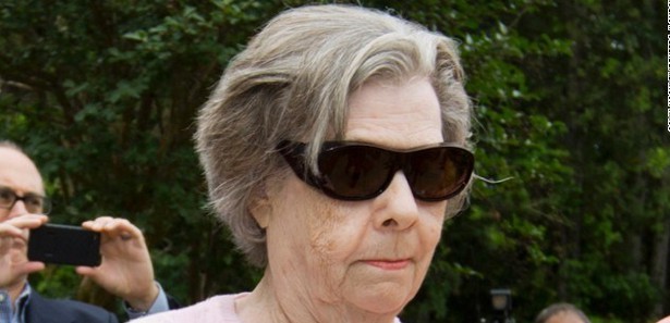 84'lük nineye 590 milyon dolarlık piyango