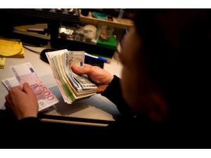 Türkiye'ye 624,1 milyon avro kredi