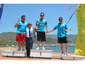Masterlar Açık Su Yüzme Maratonu Marmaris'te yapıldı