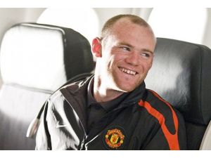 Mourinho Rooney'e "göz kırptı"