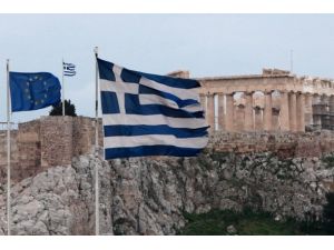 Yunanistan'da devlet televizyonu kapatıldı