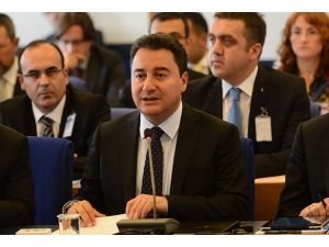 Babacan'dan bankacılara uyarı