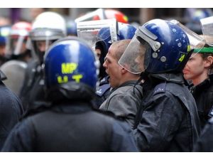 Londra'da G8 protestoları