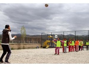Kaderleri değişen kızlar takımı