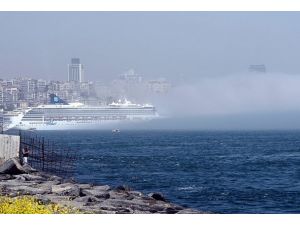 İstanbul'da deniz ulaşımına sis engeli