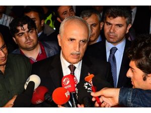 Vali Mutlu Gezi Parkı eylemcileriyle görüştü