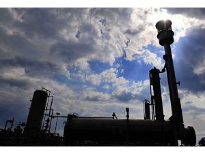 Doğalgazın pazarı daraldı ömrü kısaldı