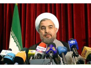 İran'da zafer Ruhani'nin