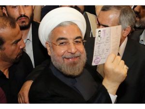İran'ın yeni cumhurbaşkanı Ruhani'nin işi zor