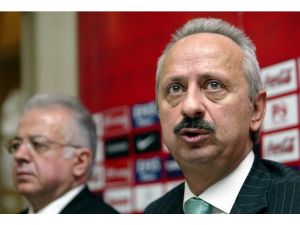 Demirören adına üzülüyorum