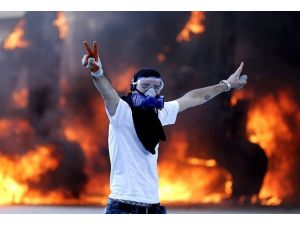 Demokratik haklar vandalizmle savunulamaz