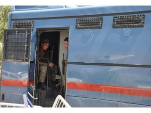 23 kişi tutuklandı