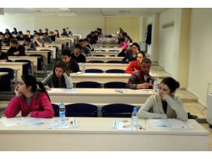 332 bin 284 aday Fen Bilimleri Sınavında