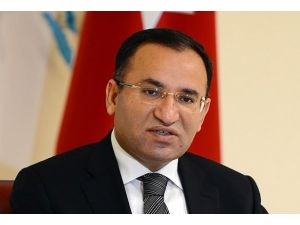 Merkel'in açıklamaları gerçeklerle örtüşmüyor