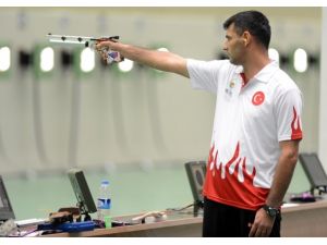 Atıcılıkta gümüş madalya