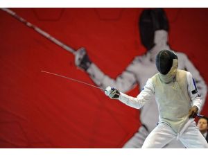 Eskrimde altın İtalyan sporcuların
