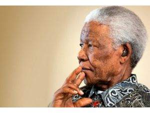 Mandela'nın durumu yeniden kötüleşti