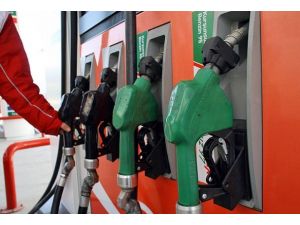 Akaryakıt satışı yazın artıyor